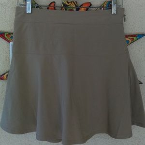 Athleta 2 Everyday Tan Color Flare Skort Size2 NWT